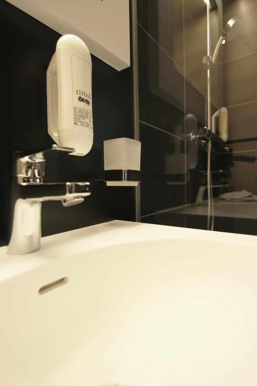 Me Hotel By Wmm Hotels Meitingen 外观 照片